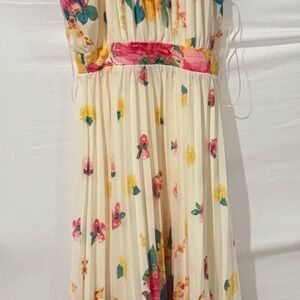 Flying Tomato Cream Floral Dress